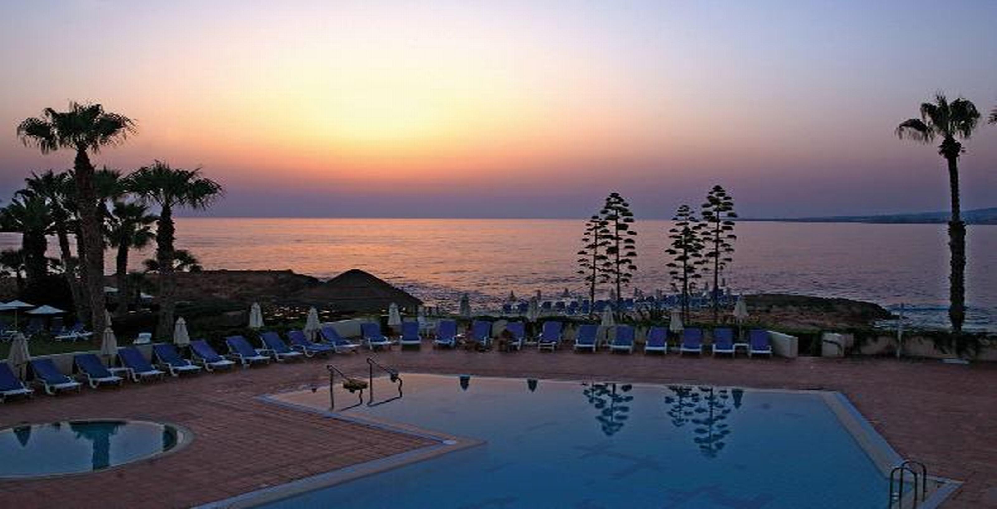 Cynthiana Beach Hotel Kissonerga Exterior foto