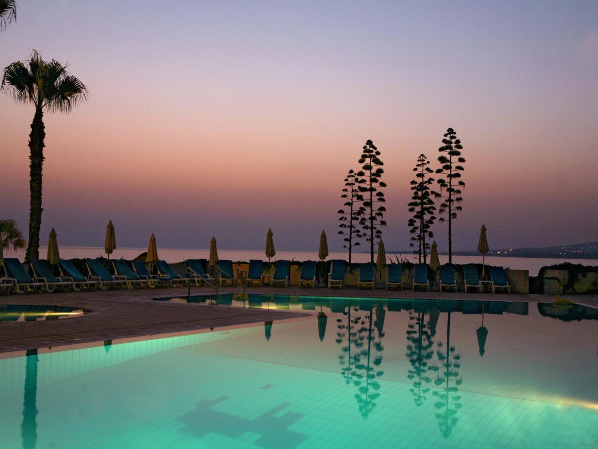 Cynthiana Beach Hotel Kissonerga Exterior foto